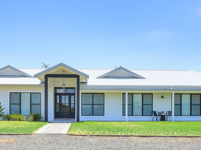 Property for sale in Piallamore, New South Wales