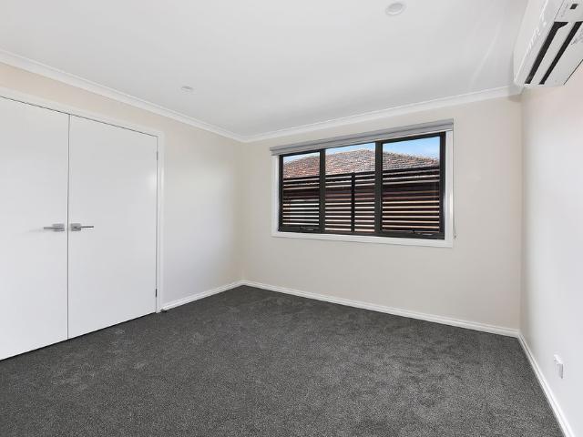 Townhouse for rent in Keilor East, Melbourne