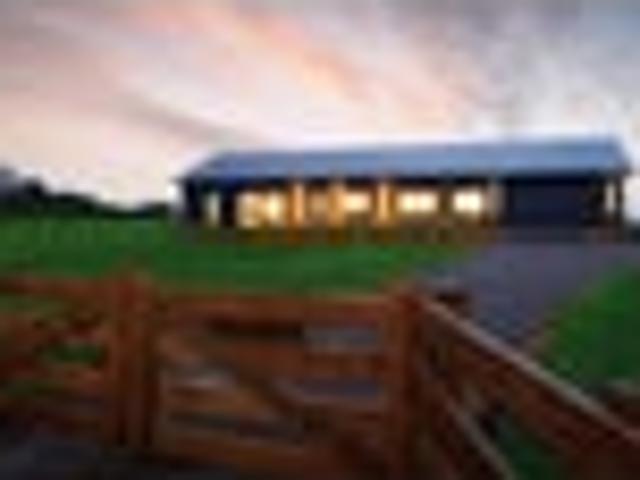 House for sale in Awahuri