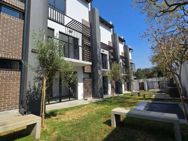 House for rent in Waterkloof, Gauteng