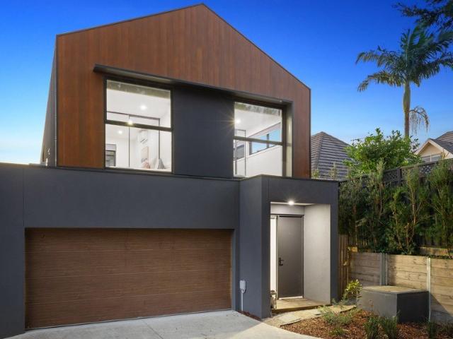 Townhouse for sale in Camerons Creek, Victoria