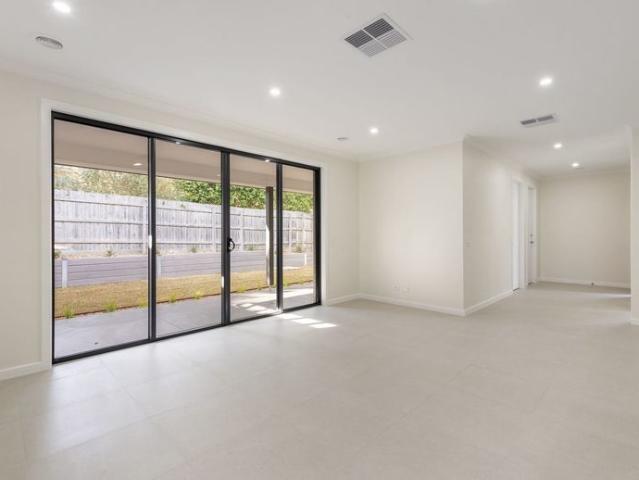Townhouse for rent in Camerons Creek, Victoria