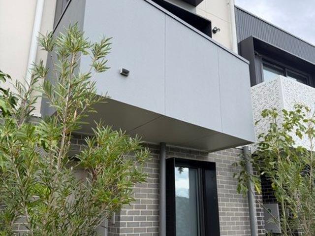 Townhouse for rent in Camerons Creek, Victoria