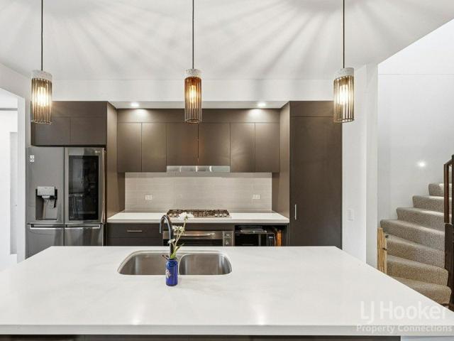 Townhouse for sale in North Lakes, Greater Brisbane