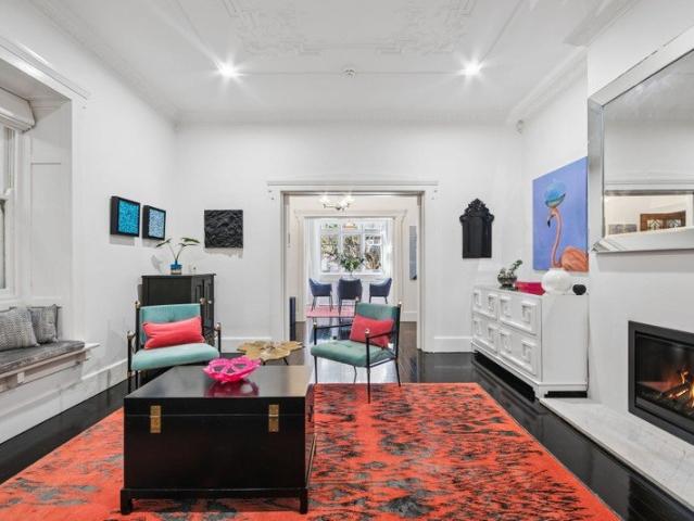 Apartment for sale in Lower North Shore, Sydney