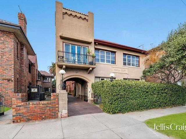 Apartment for sale in St Kilda, Melbourne