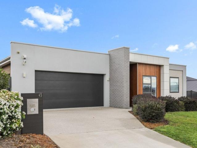 House for sale in Youngtown, Launceston