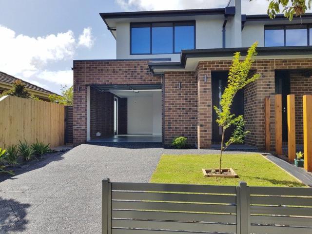 Townhouse for rent in Camerons Creek, Victoria