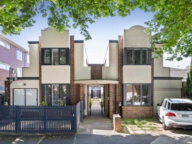 Townhouse for sale in Elwood, Melbourne