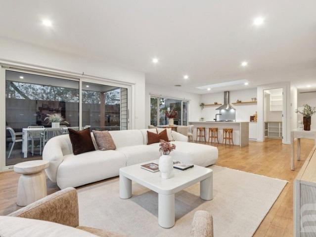 Townhouse for sale in Camerons Creek, Victoria