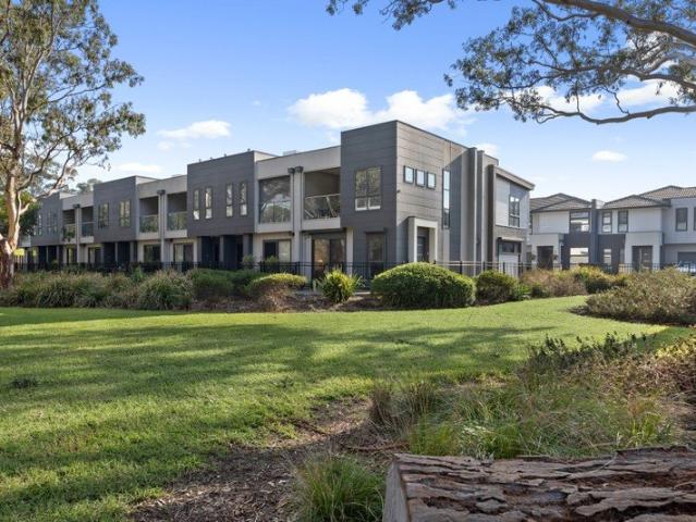 Townhouse for sale in Camerons Creek, Victoria