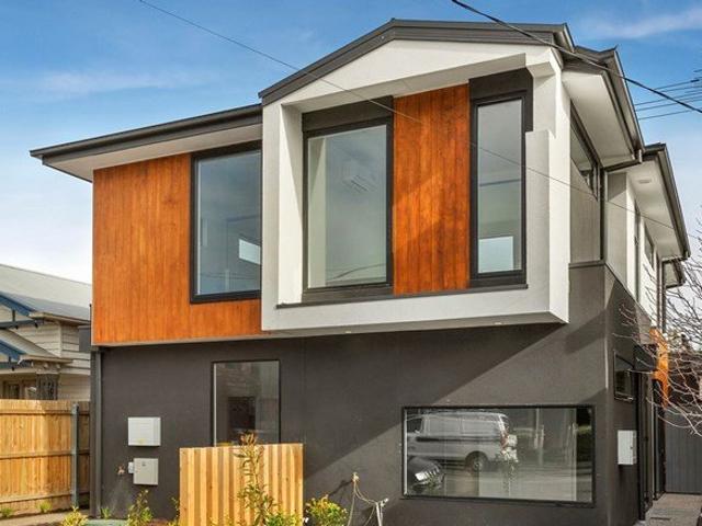 Townhouse for rent in Camerons Creek, Victoria