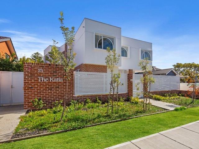 Townhouse for sale in Sutherland, New South Wales