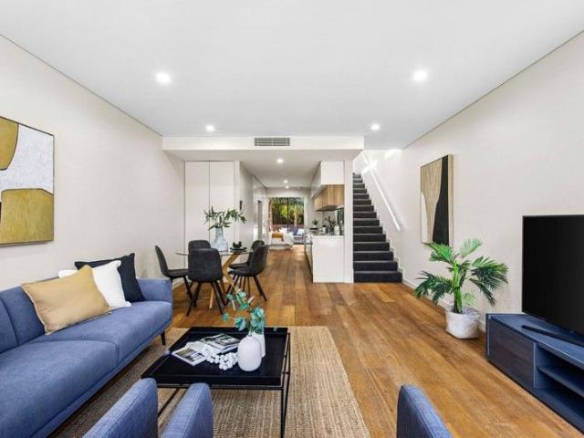 Townhouse for sale in Tempe, New South Wales