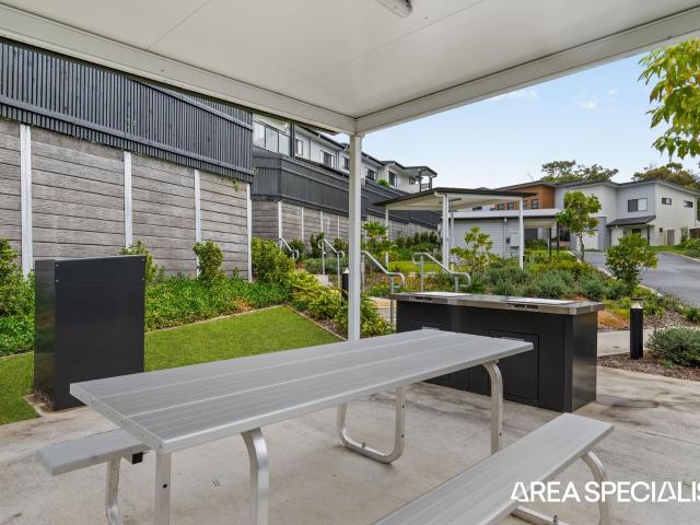 Townhouse for sale in Fernbrook, Queensland