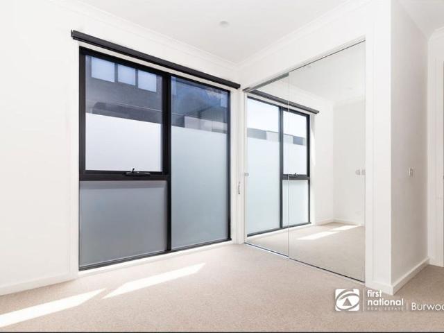 Townhouse for rent in Camerons Creek, Victoria
