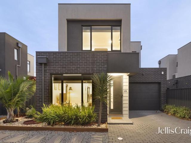 Townhouse for sale in Camerons Creek, Victoria
