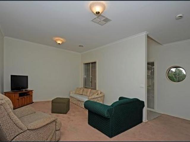 Townhouse for rent in Camerons Creek, Victoria