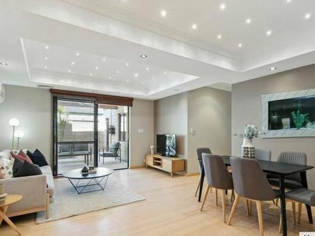 House for rent in Cockburn, Western Australia