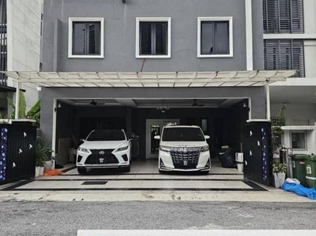 House for sale in Country Heights Damansara, Kuala Lumpur