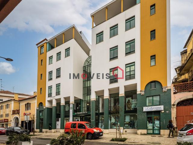 Apartamento venda em Cruz d'Areia, Leiria
