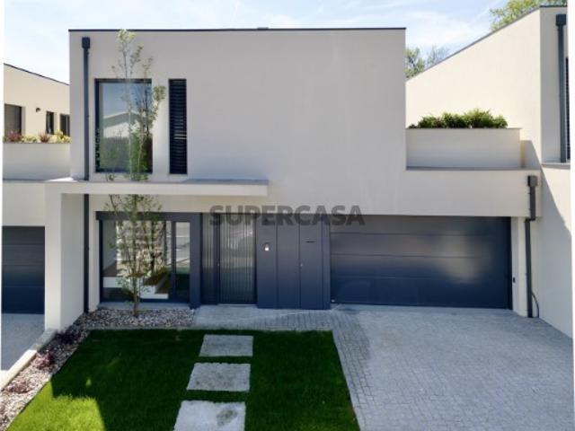 Casa venda em Palmeira, Braga