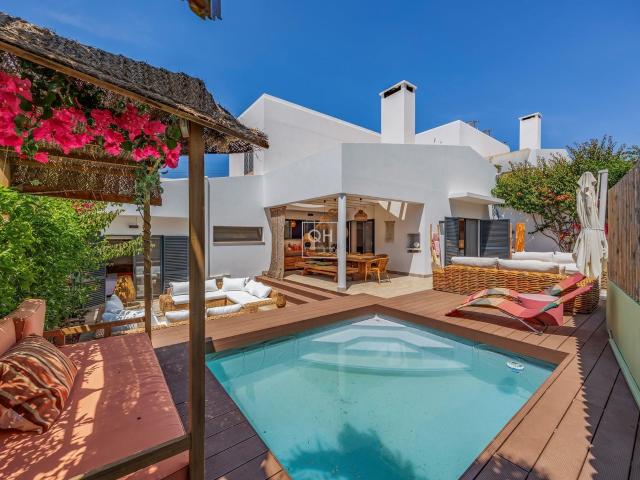 Vivenda venda em Lagoa de Momprolé, Loulé