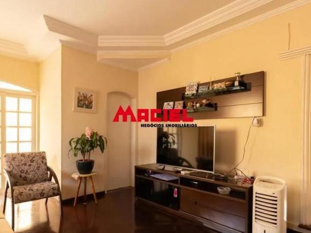 Casa venda em Região Imediata de São José dos Campos, Região Metropolitana do Vale do Paraíba e Litoral Norte