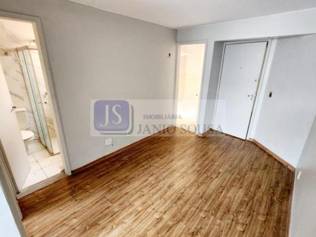 Apartamento venda em Região Geográfica Imediata do Distrito Federal, Região Integrada de Desenvolvimento do Distrito Federal e Entorno