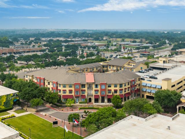Apartment for rent in Desoto, Texas