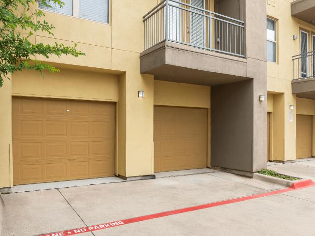 Apartment for rent in Desoto, Texas