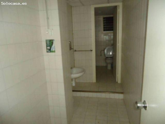 Local Comercial en alquiler en Centre Històric de Manresa, Bages