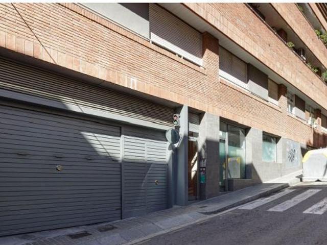 Local Comercial en alquiler en Barcelona, el Coll