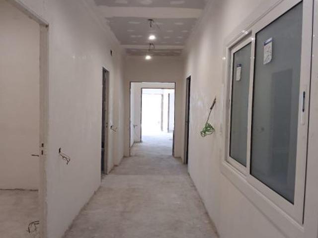 Local Comercial en alquiler en Barcelona, les Corts