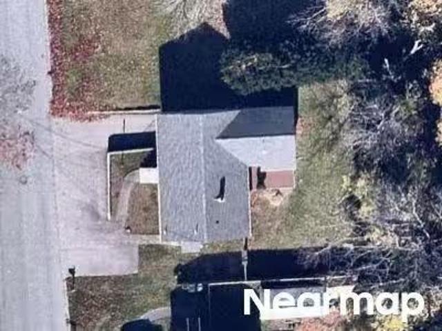 House for sale in Dracut