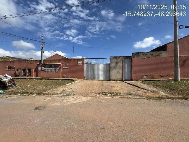Casa venda em Região Geográfica Imediata de Águas Lindas de Goiás, Região Integrada de Desenvolvimento do Distrito Federal e Entorno