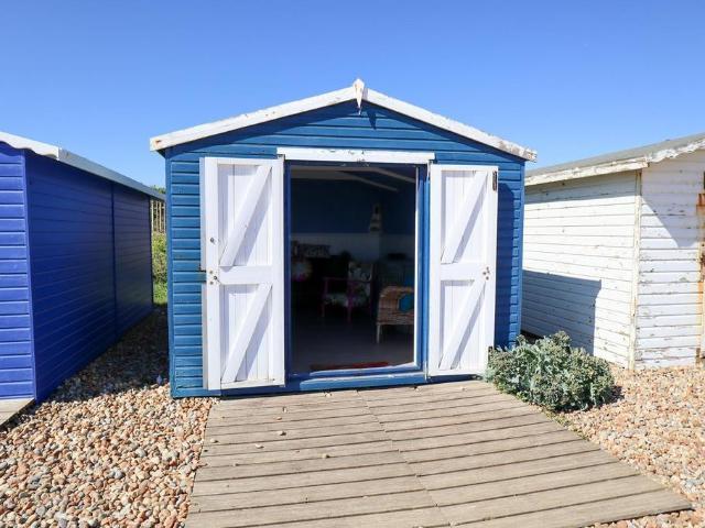 Bungalow for sale in Glyne Gap, Heathlands