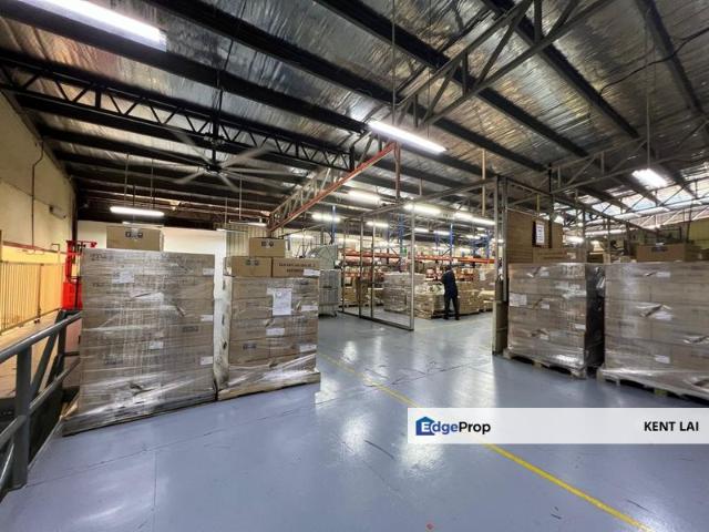 Warehouse for sale in Petaling, Subang Jaya