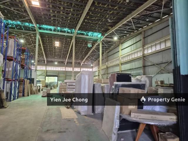 Warehouse for sale in Petaling, Alam Impian