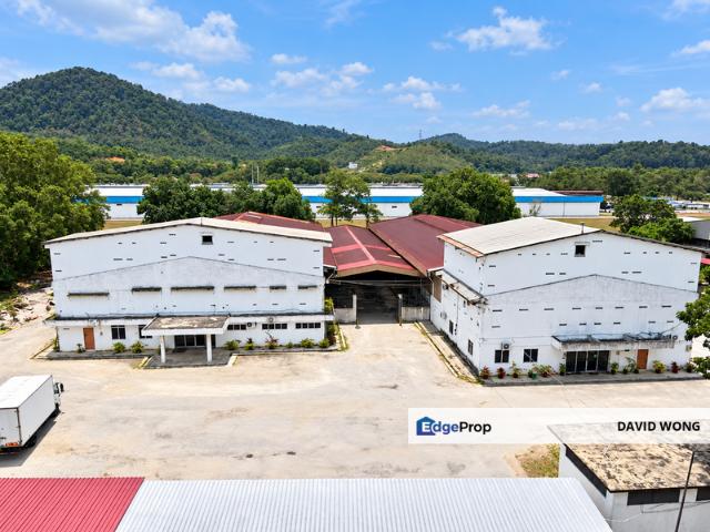 Warehouse for sale in Kuala Kangsar