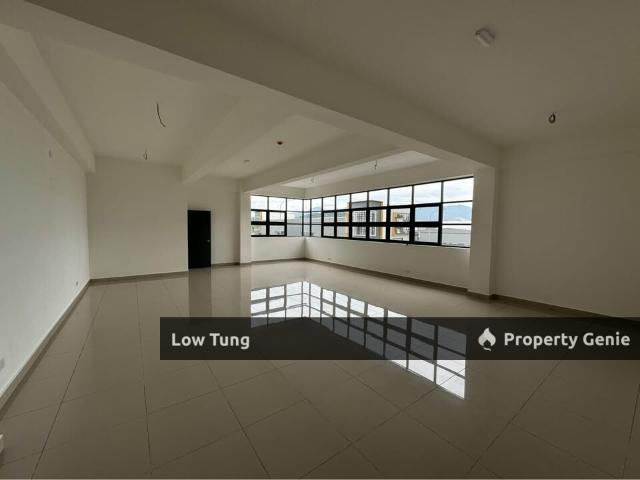 Warehouse for rent in Petaling, Damansara Damai