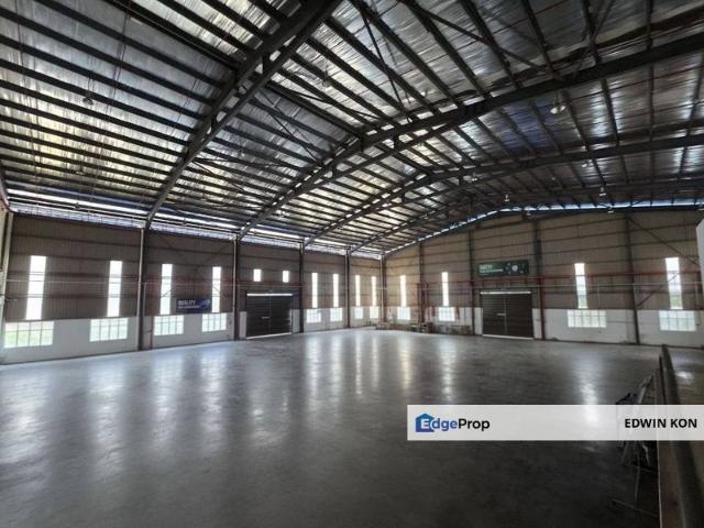 Warehouse for rent in Petaling, Alam Impian