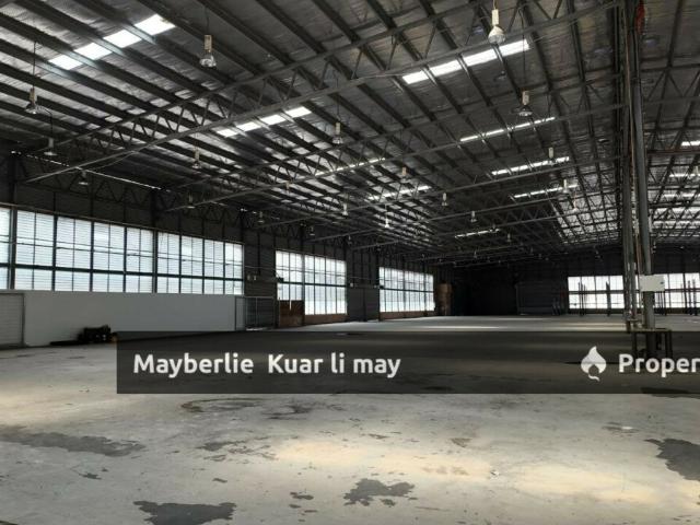 Warehouse for rent in Petaling, Damansara Damai