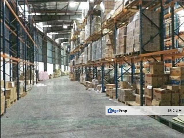 Warehouse for rent in Petaling, Alam Impian