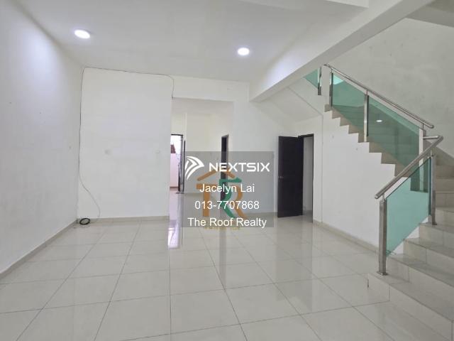 Warehouse for sale in Johor