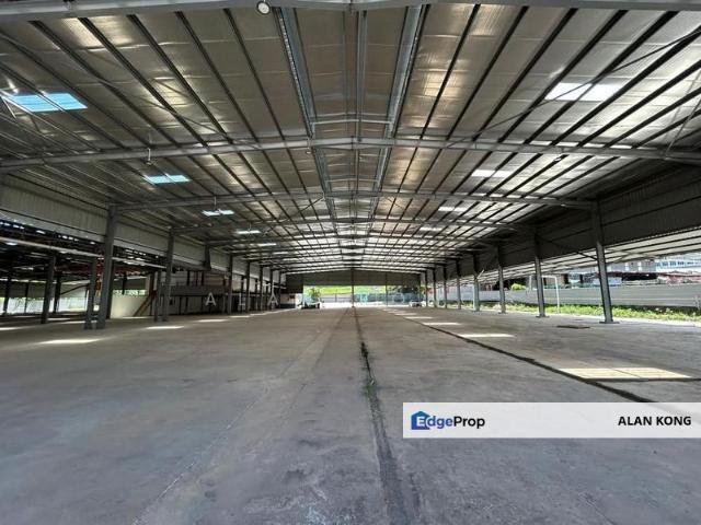 Warehouse for sale in Petaling, Alam Impian