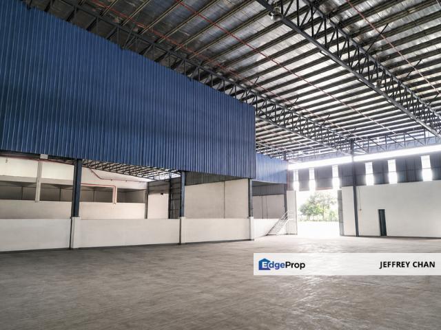 Warehouse for rent in Petaling, Alam Impian