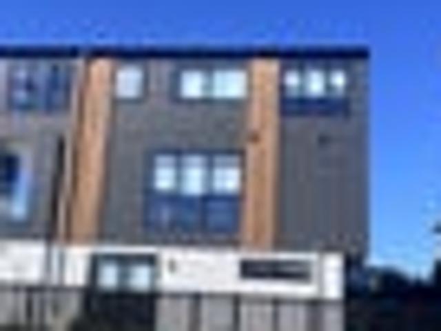 House for sale in Wairau Valley