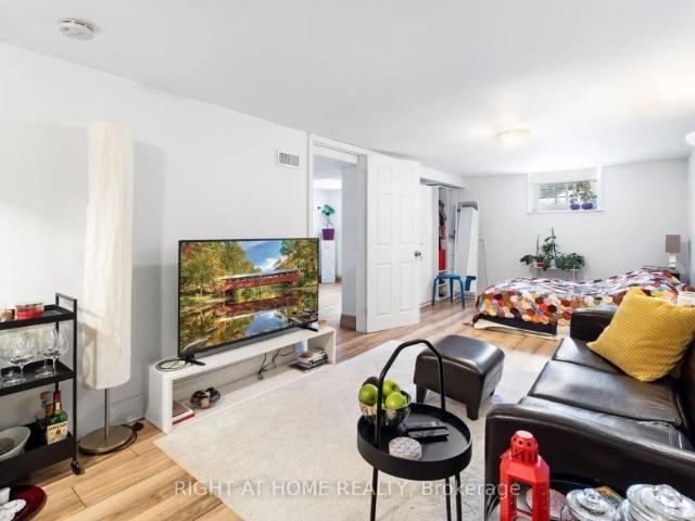 House for rent in Woburn, Ontario