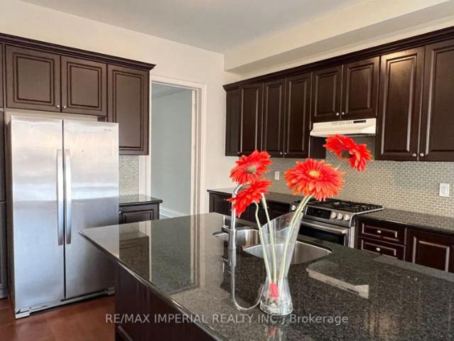 House for rent in Oakville, Ontario